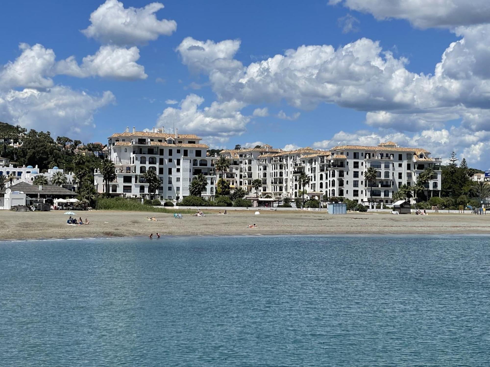 Apartamento En Marina Duquesa Castillo de Sabinillas Екстериор снимка